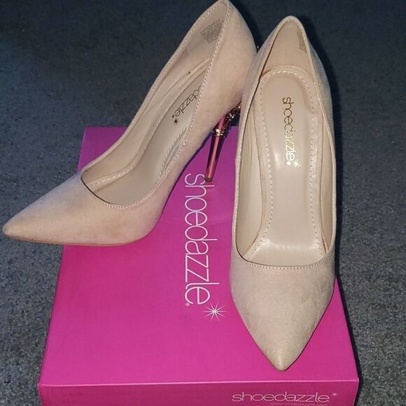Shoedazzle blush gold detail heel Sz 7 - Picture 1 of 11